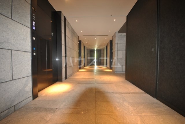 2/13 エントランス