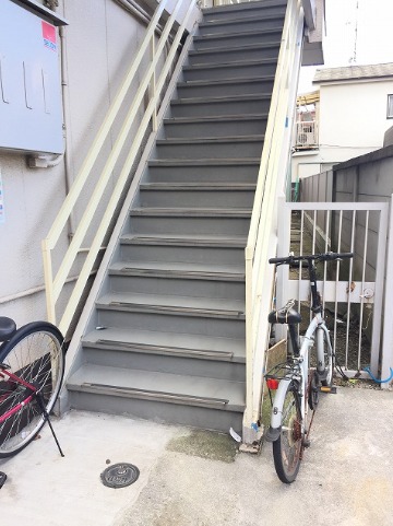 3/8 エントランス