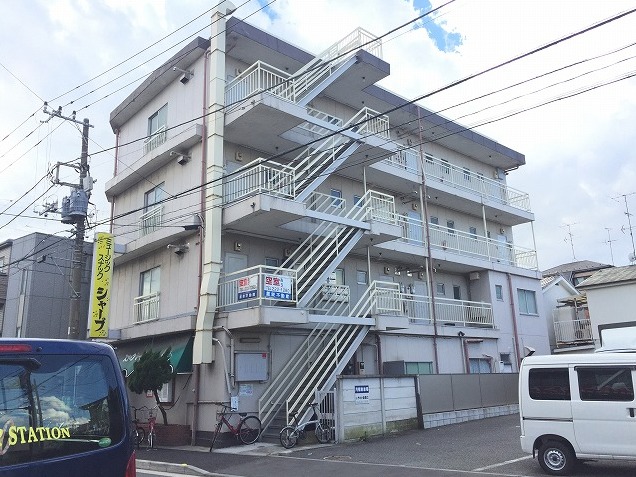 2/8 外観