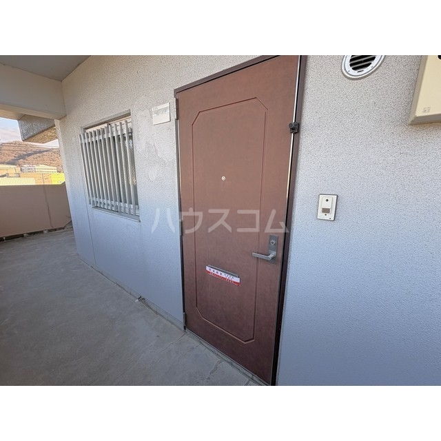 21/29 エントランス