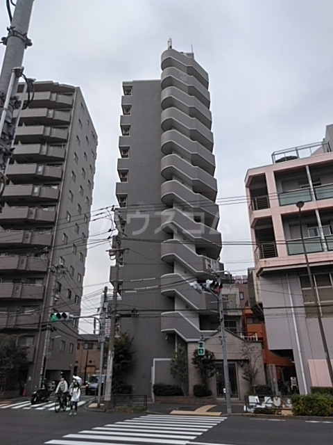 2/4 外観