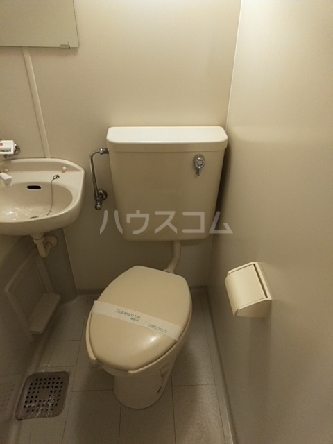 13/30 トイレ