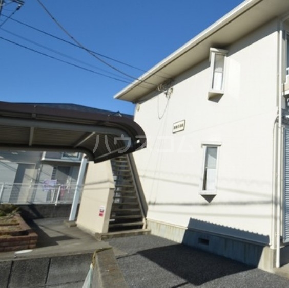 18/24 エントランス