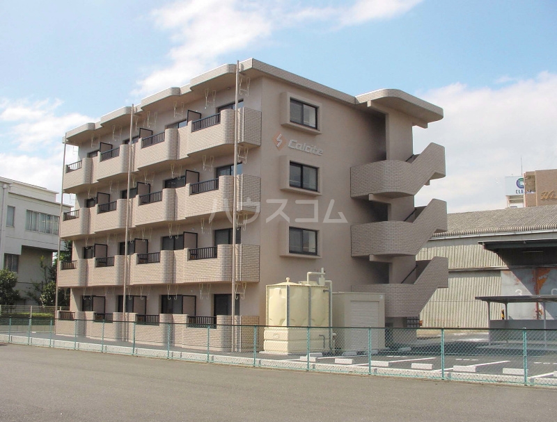 カルサイトの間取り