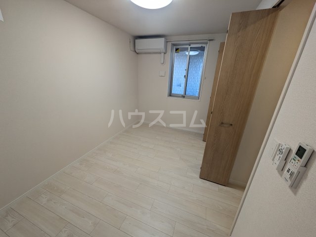 寝室