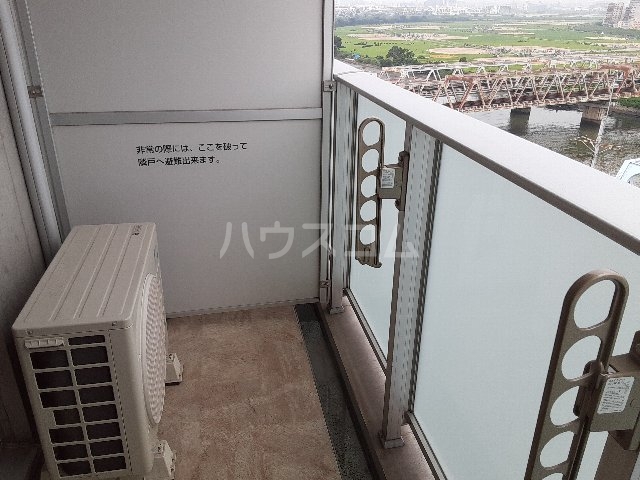 15/26 バルコニー