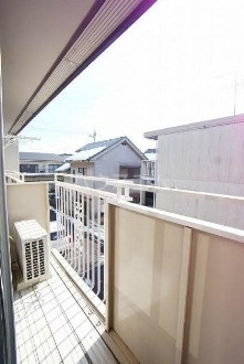 14/28 バルコニー