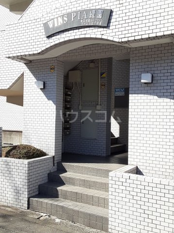 2/2 エントランス