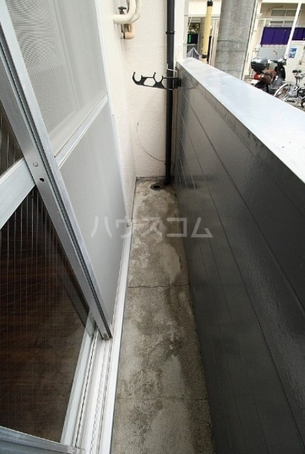 14/27 バルコニー