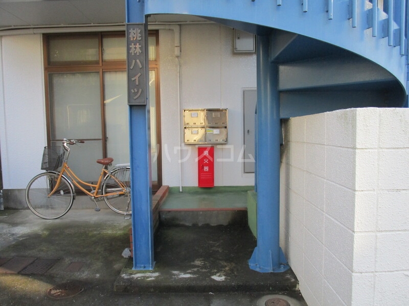 2/3 エントランス