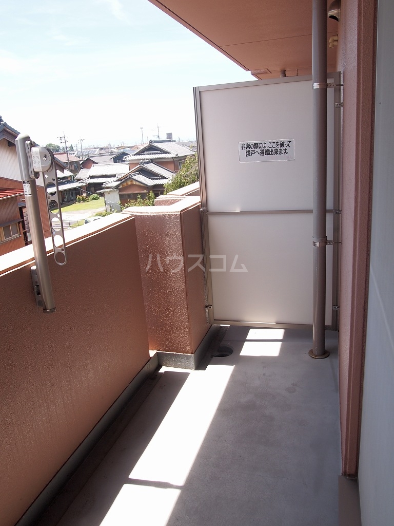 14/28 バルコニー