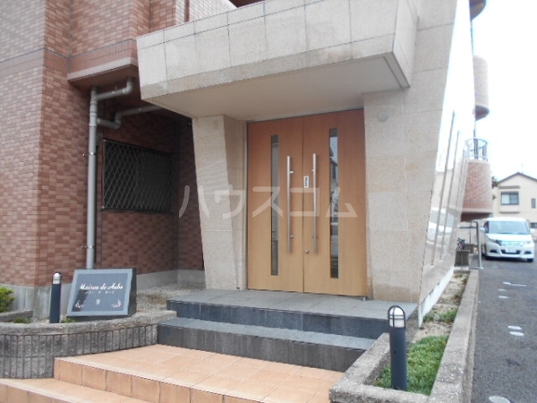 17/28 エントランス