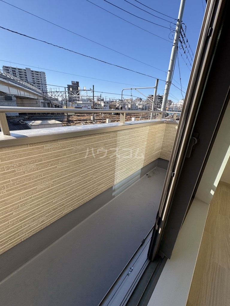 19/28 バルコニー