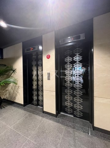 29/30 エントランス