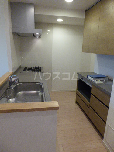 14/30 キッチン