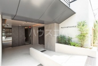 2/11 エントランス