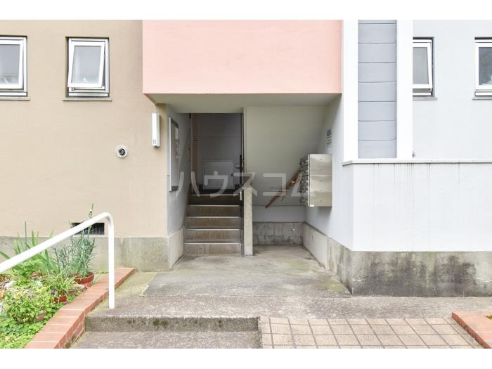 2/11 エントランス