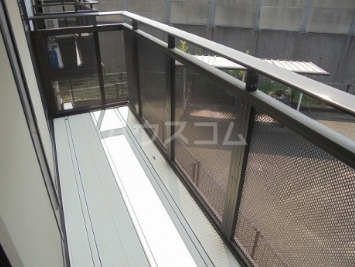 13/16 バルコニー