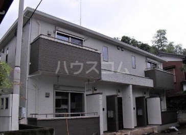 14/22 エントランス