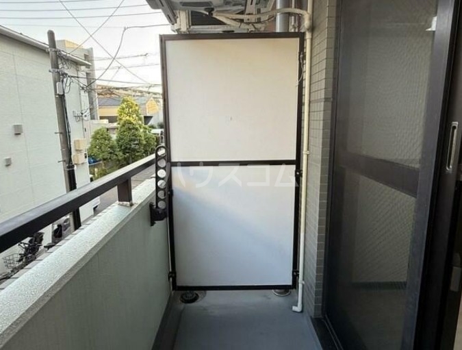 21/28 バルコニー