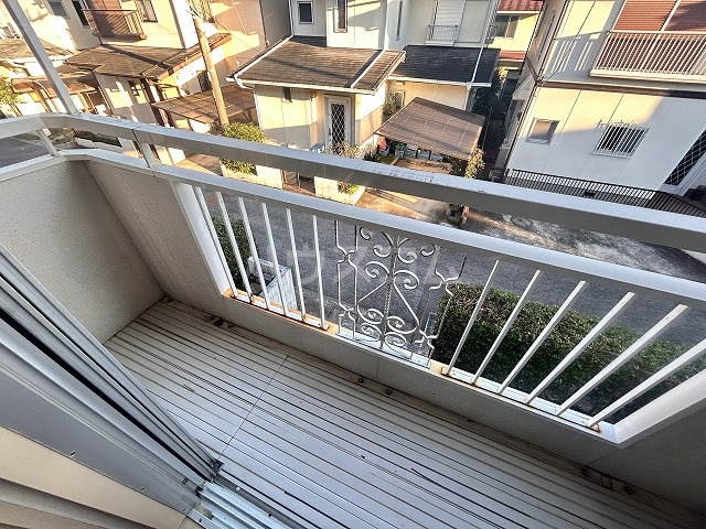 25/30 バルコニー