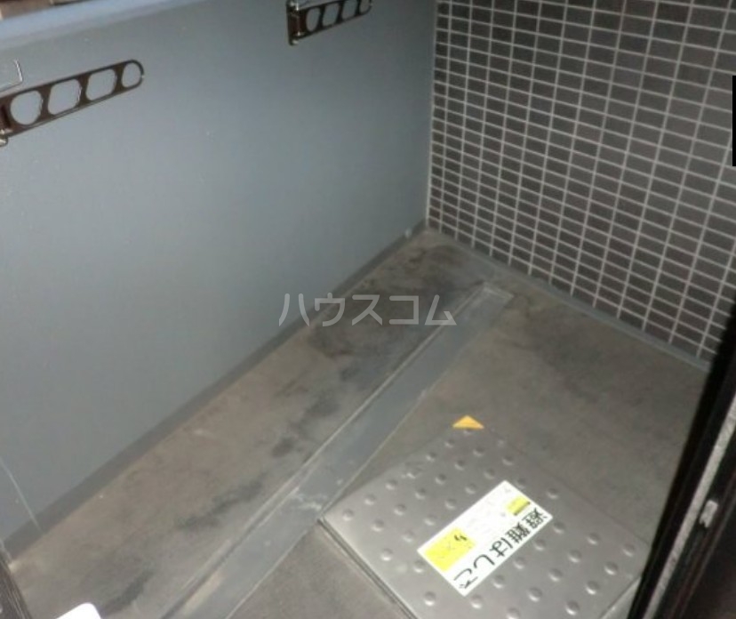 14/28 バルコニー