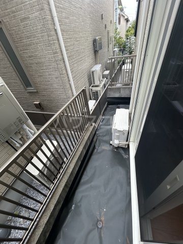 15/27 バルコニー