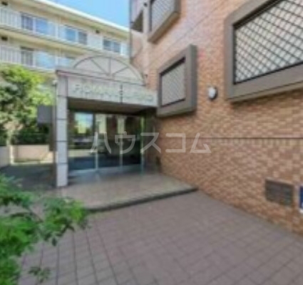 2/8 エントランス