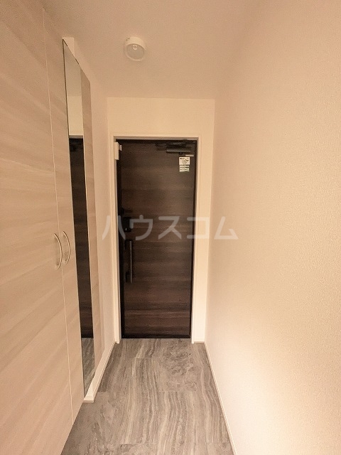14/30 玄関