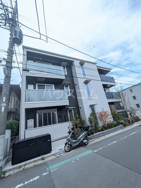 2/4 外観