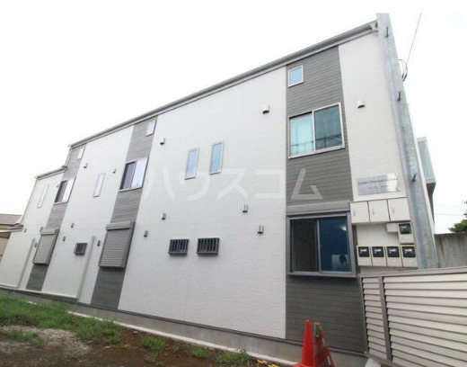 15/17 エントランス