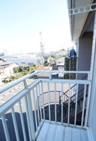 15/28 バルコニー