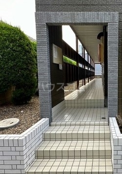 2/11 エントランス