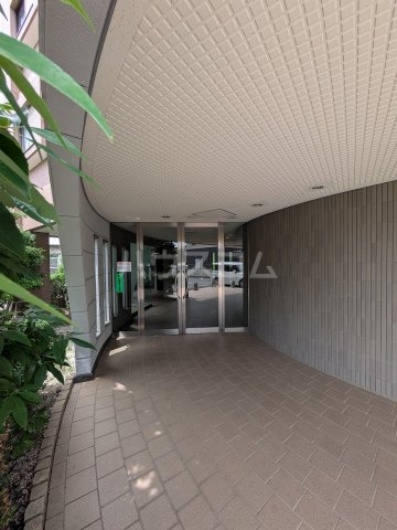 3/5 エントランス