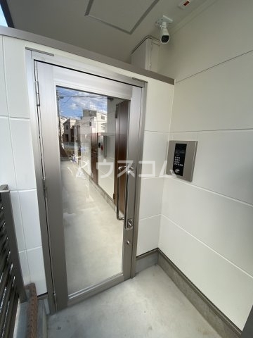 14/21 エントランス