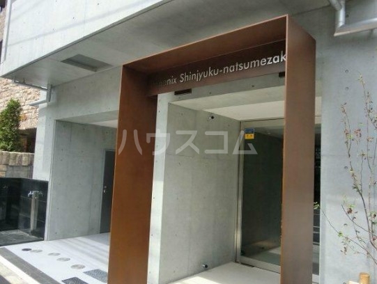 15/26 エントランス