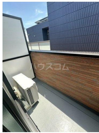14/23 バルコニー