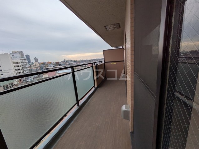 21/30 バルコニー