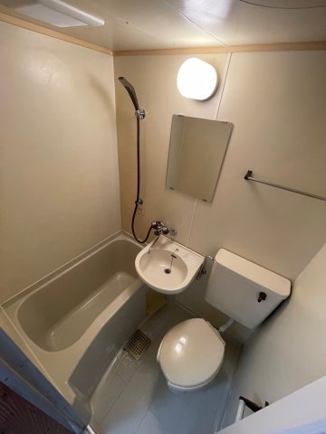 11/23 浴室