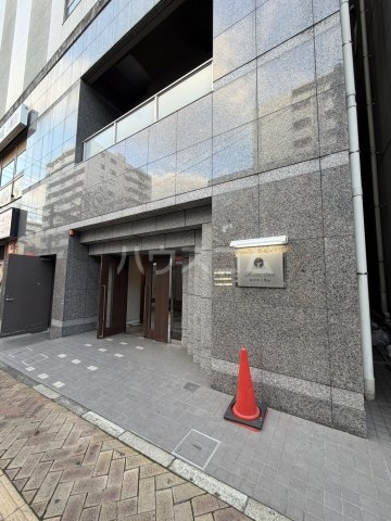 3/4 エントランス