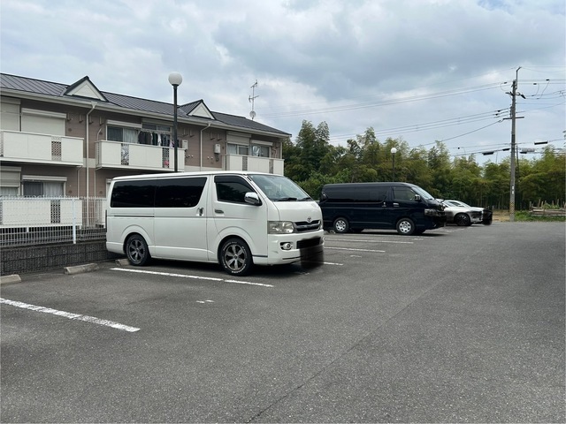 14/23 駐車場