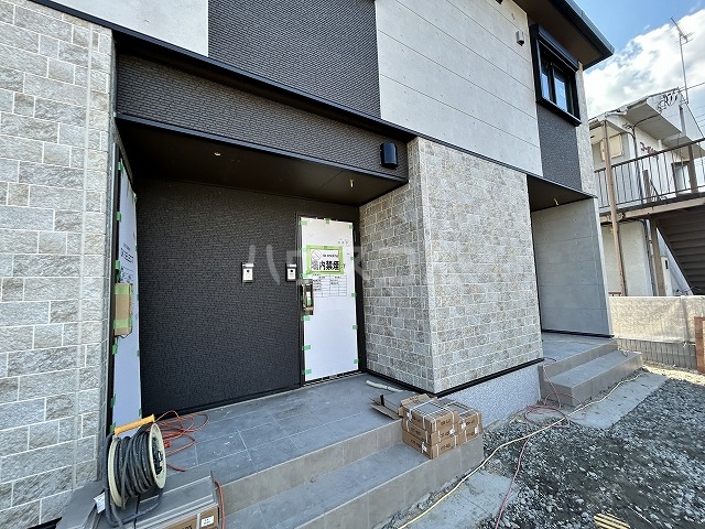 22/29 エントランス