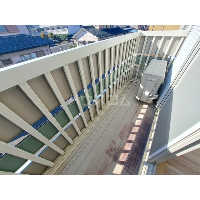 19/28 バルコニー