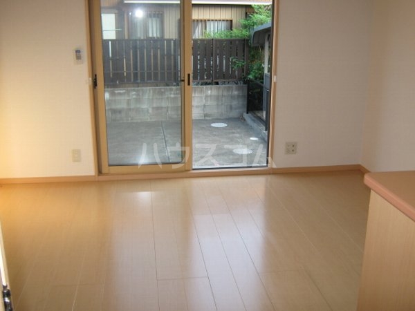 15/26 バルコニー