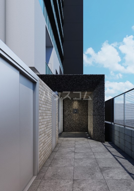 14/17 エントランス