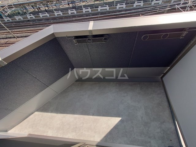 16/23 バルコニー