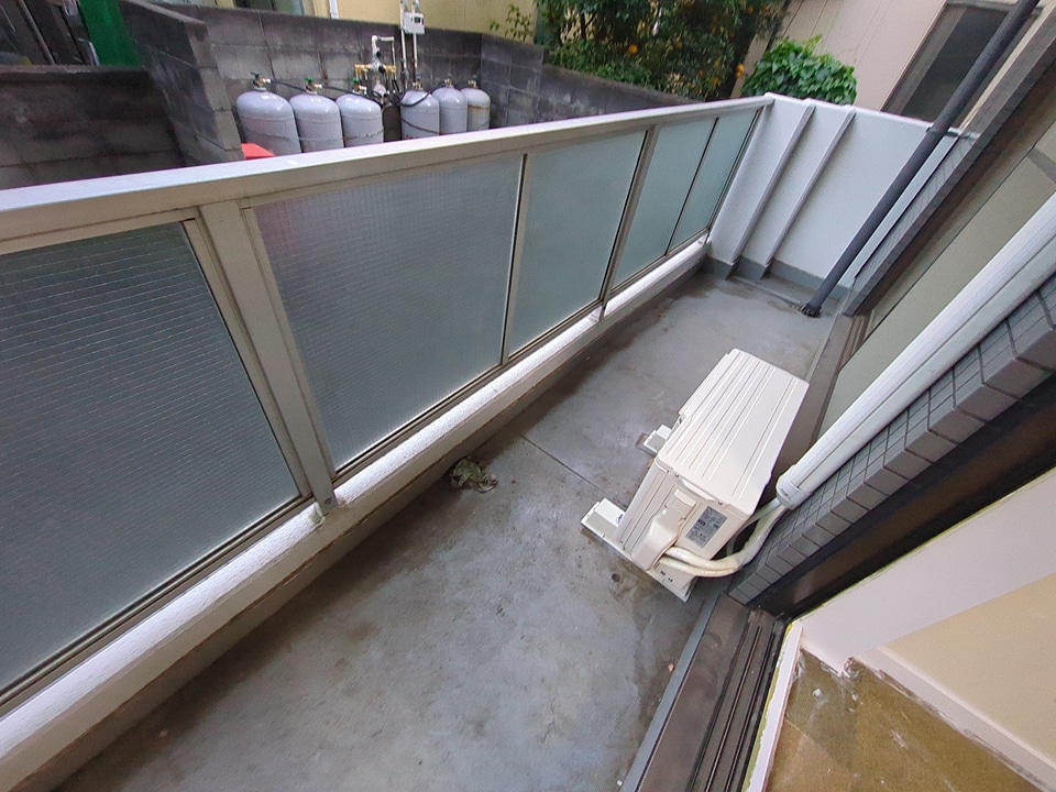 13/27 バルコニー