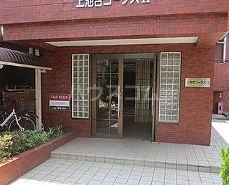 2/5 エントランス