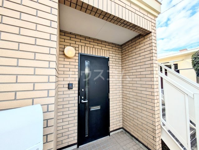 21/29 エントランス