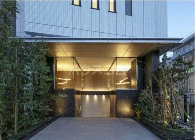 14/24 エントランス